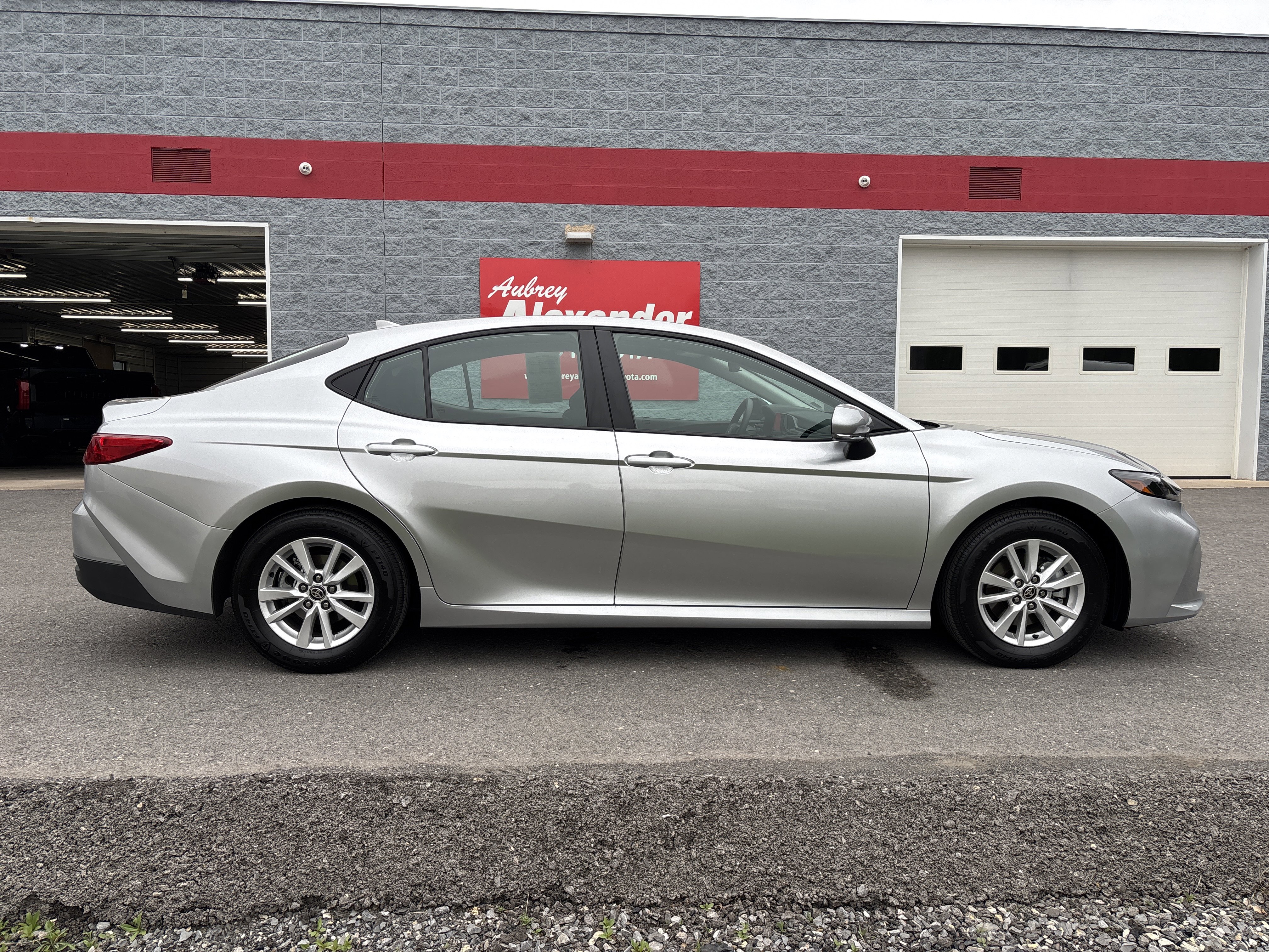 Certified 2025 Toyota Camry LE FWD image 2