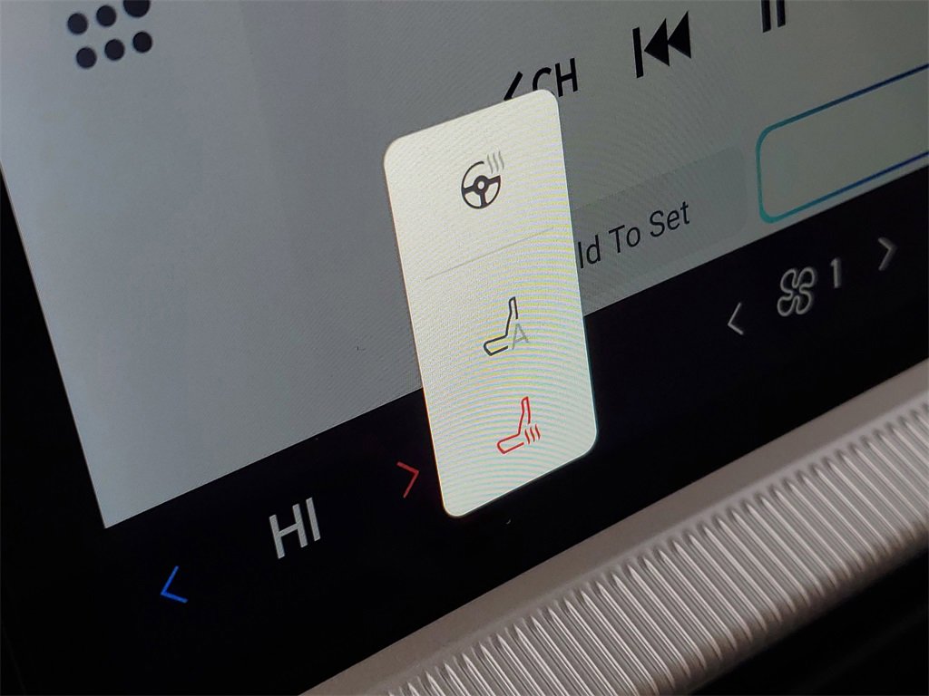 New 2026 Ford Explorer Active image 15