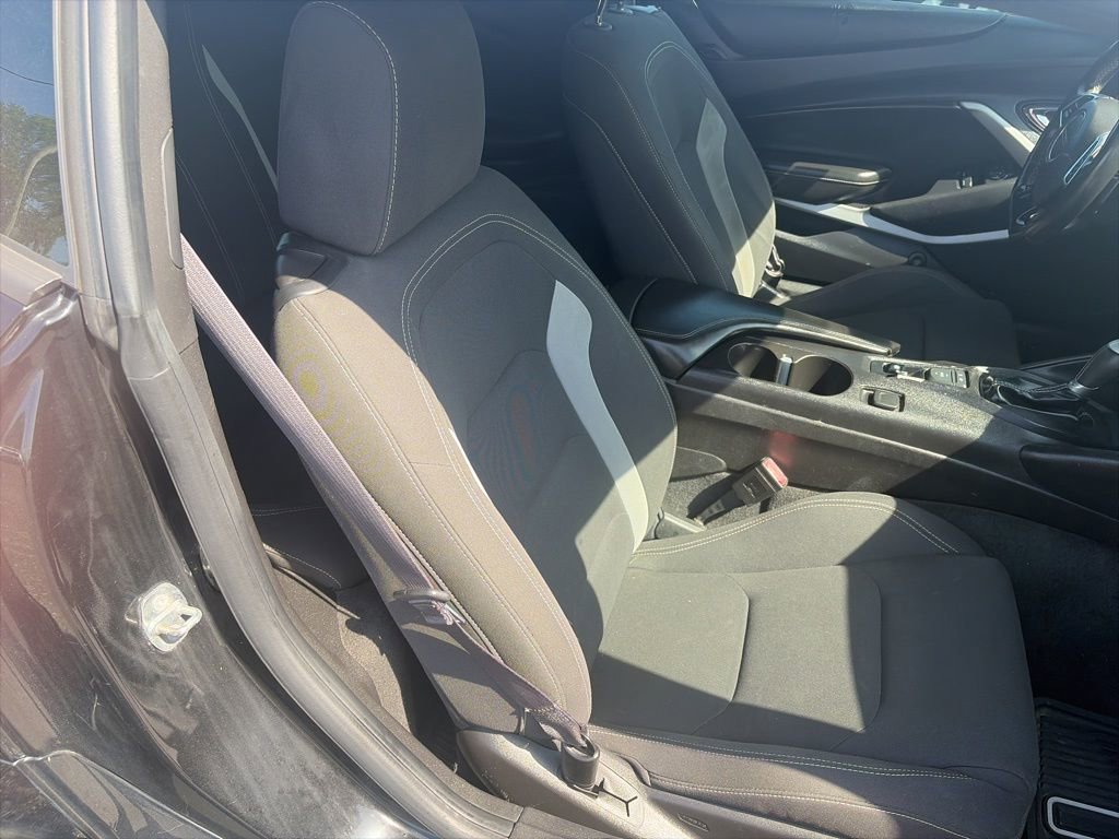 Used 2016 Chevrolet Camaro LT RWD image 22
