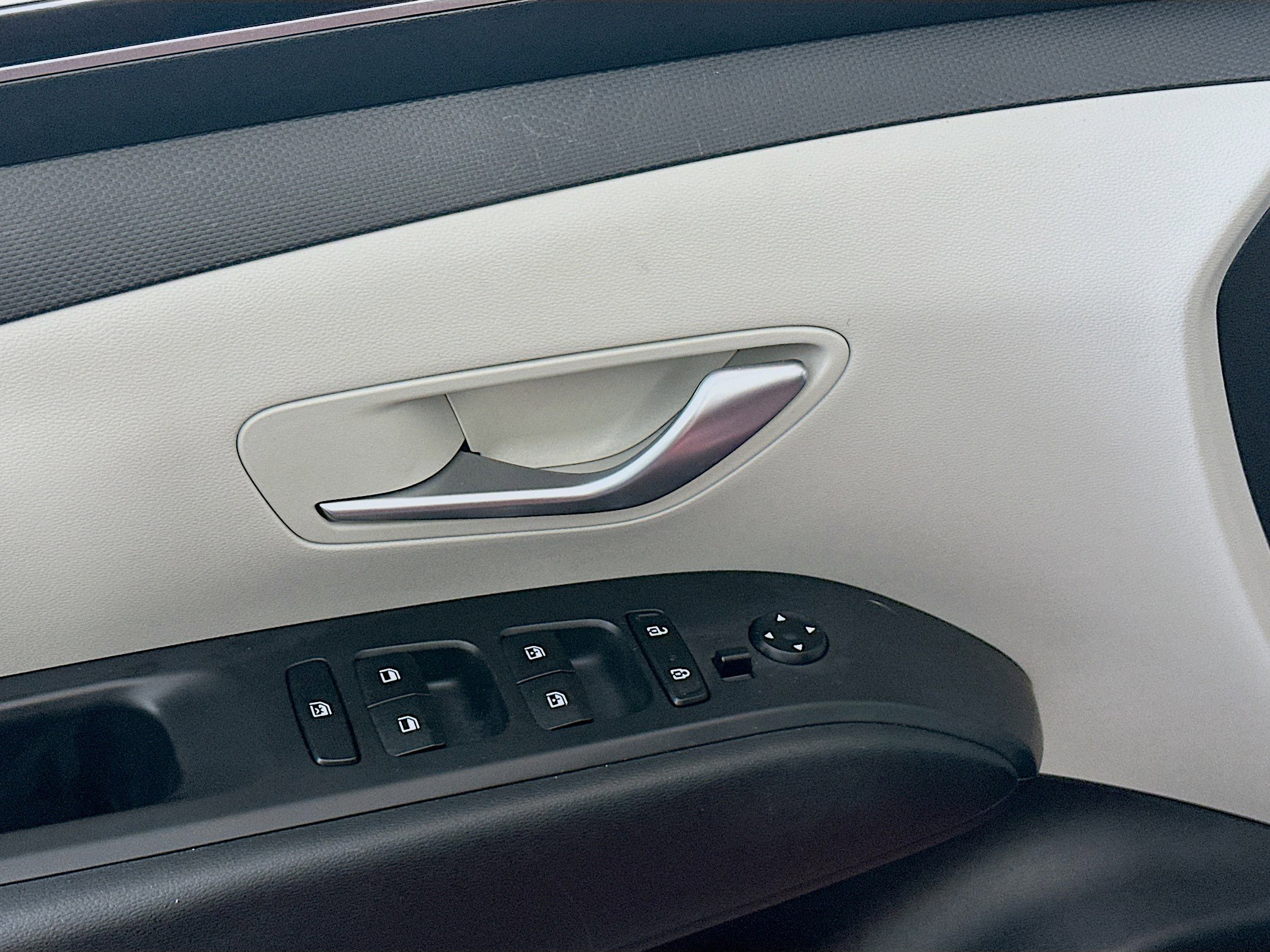 Used 2023 Hyundai Tucson SEL w/ Cargo Package image 15