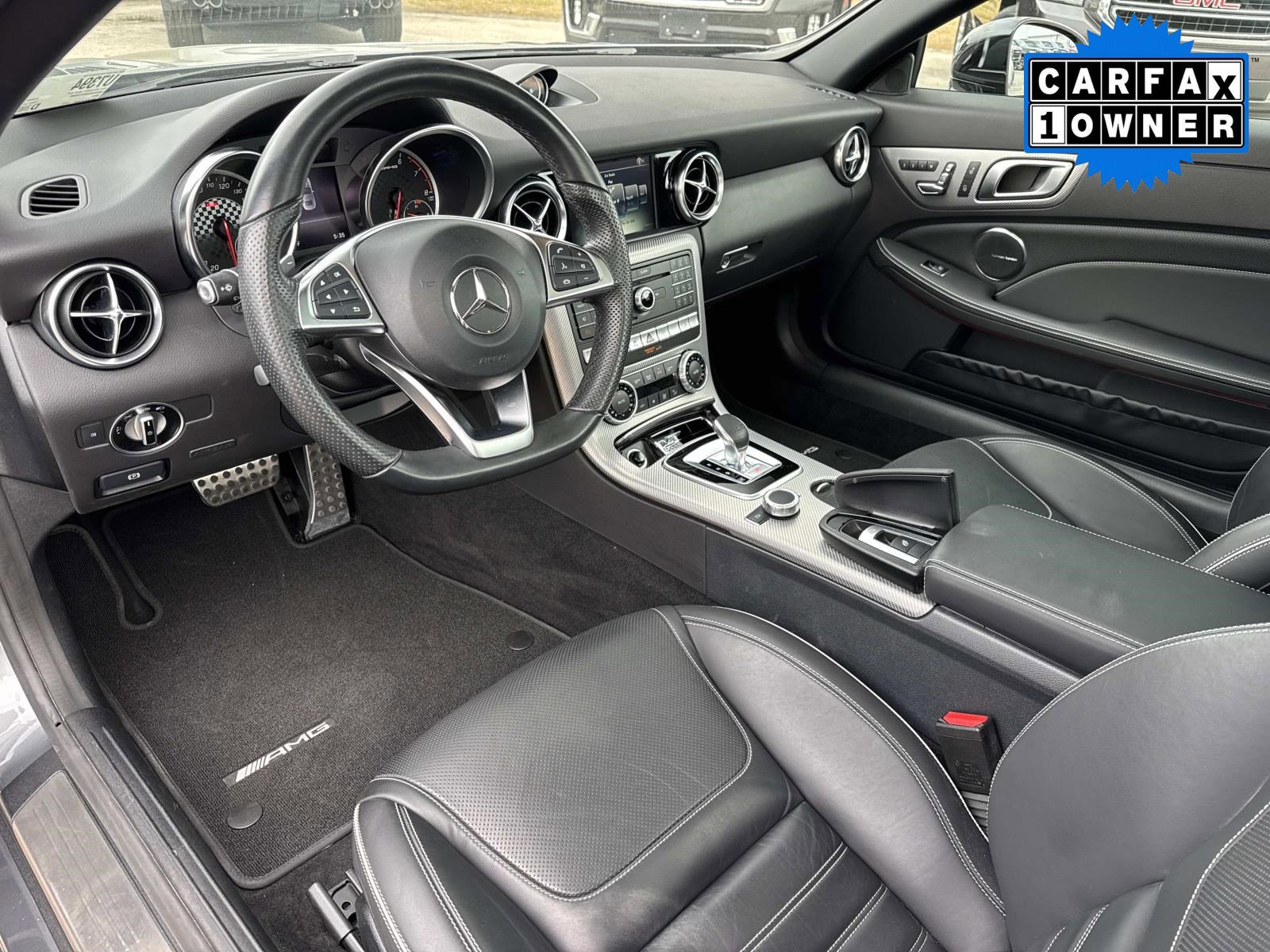 Used 2017 Mercedes-Benz SLC 43 AMG image 20