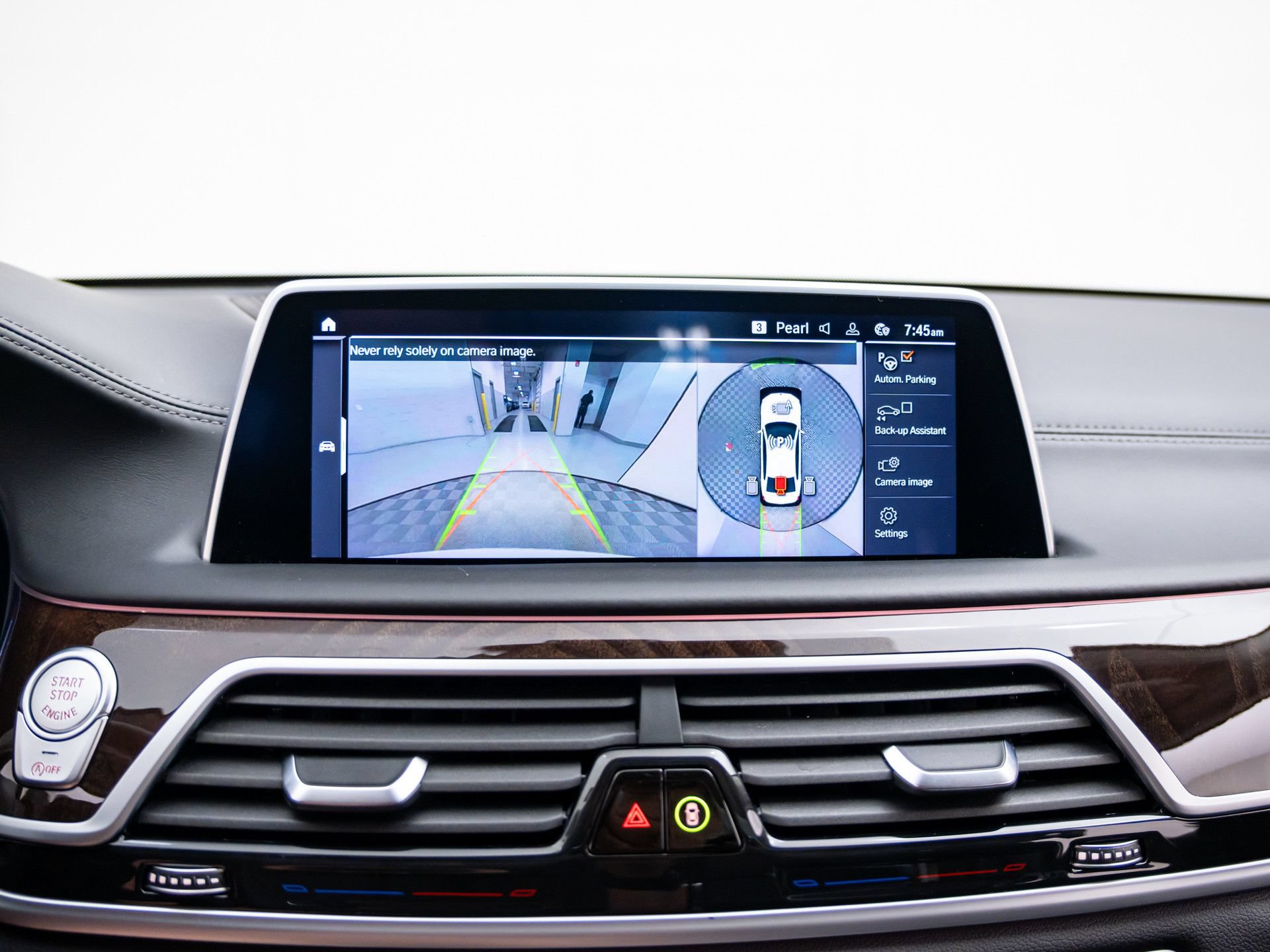 Certified 2022 BMW 750i xDrive AWD/4WD image 25