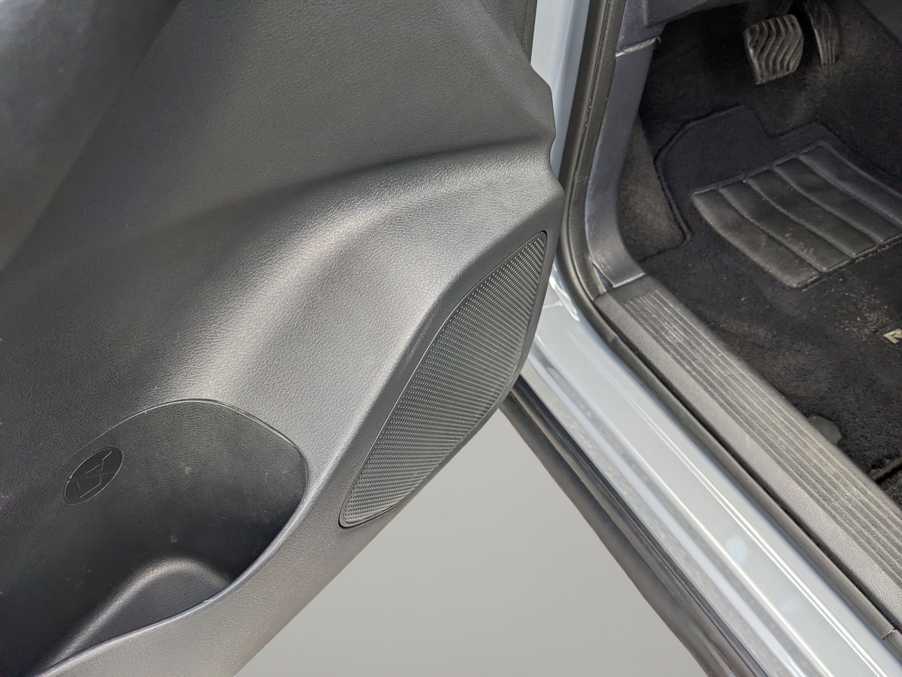 Used 2021 Nissan Rogue SL FWD image 19