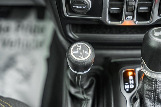 Used 2024 Jeep Wrangler Sport S image 35