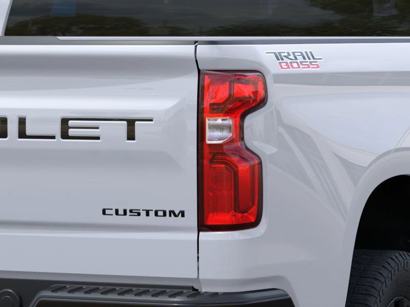 New 2026 Chevrolet Silverado 1500 Custom Trail Boss w/ Turbomax Blackout Package AWD/4WD image 11