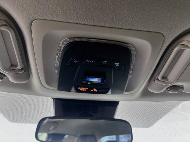 Used 2025 Toyota Corolla LE FWD image 20