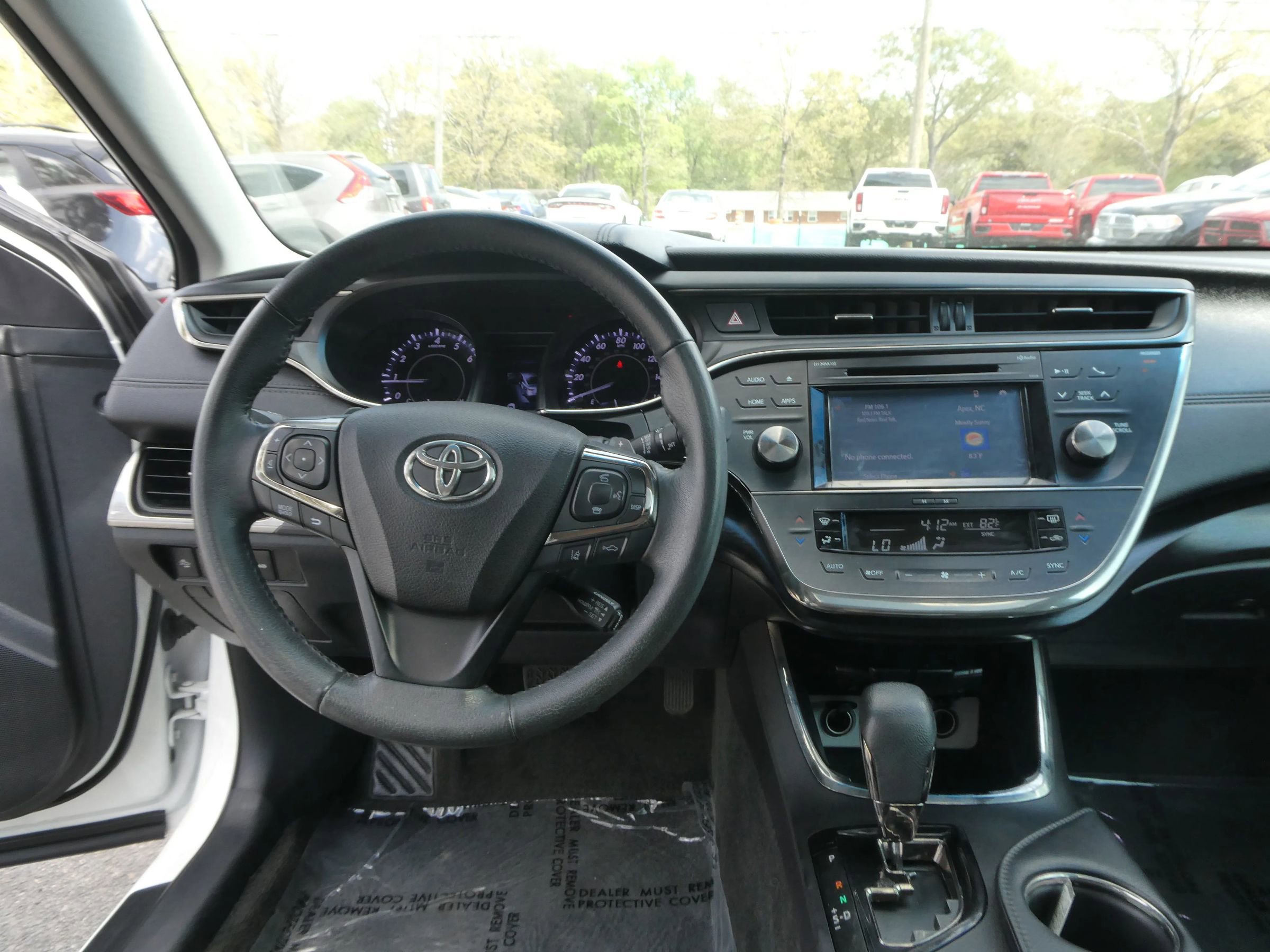 Used 2017 Toyota Avalon XLE Plus image 15