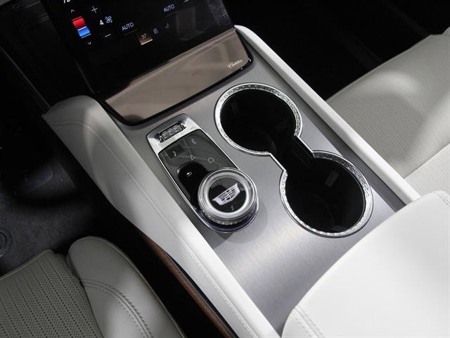 New 2026 Cadillac Vistiq Sport w/ LPO, Floor Liner Package image 16