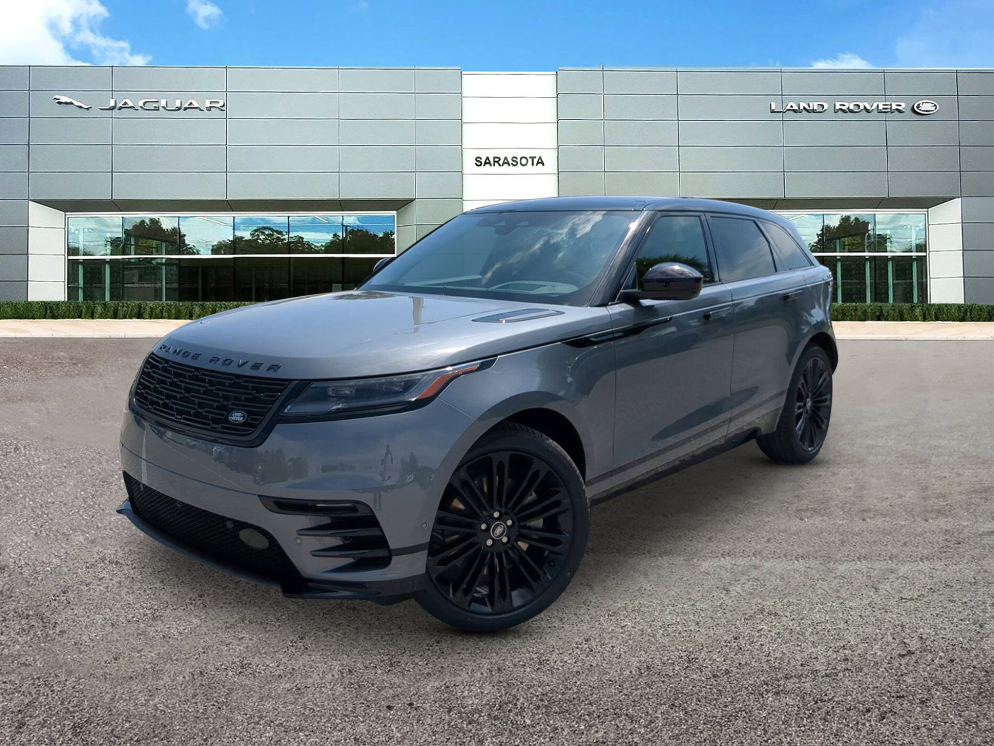 New 2026 Land Rover Range Rover Velar Dynamic SE