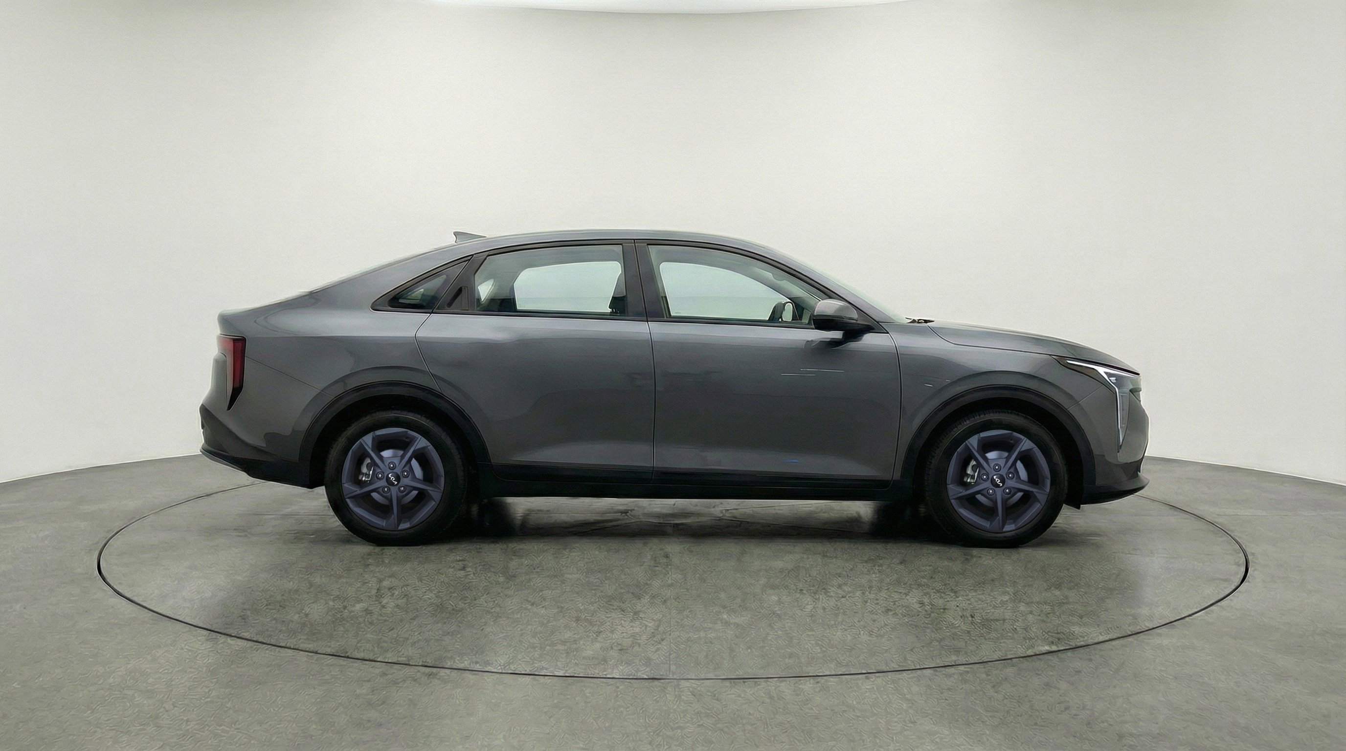 Used 2025 Kia K4 FWD image 11