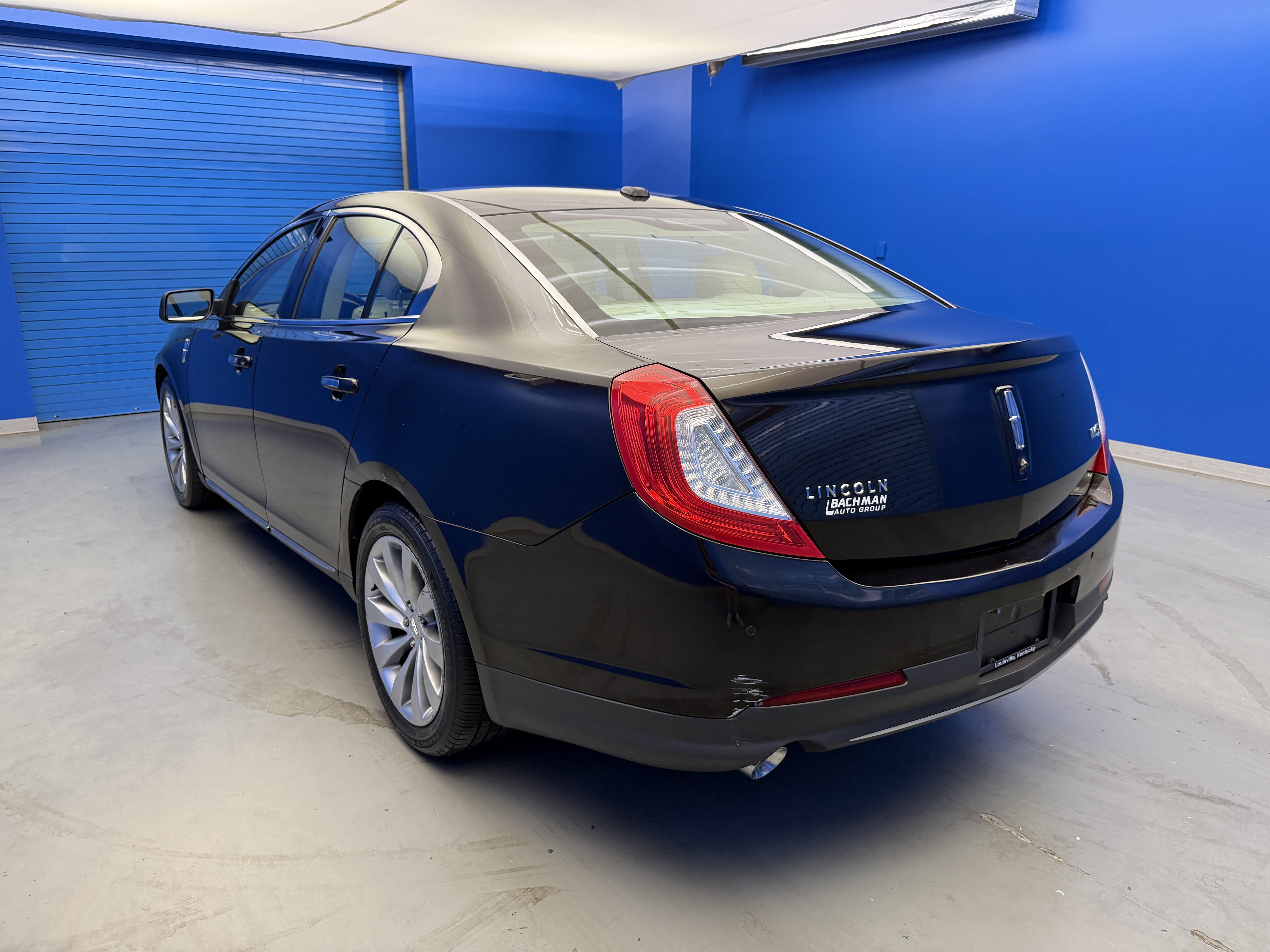 Used 2014 Lincoln MKS w/ Equipment Group 101A FWD image 5