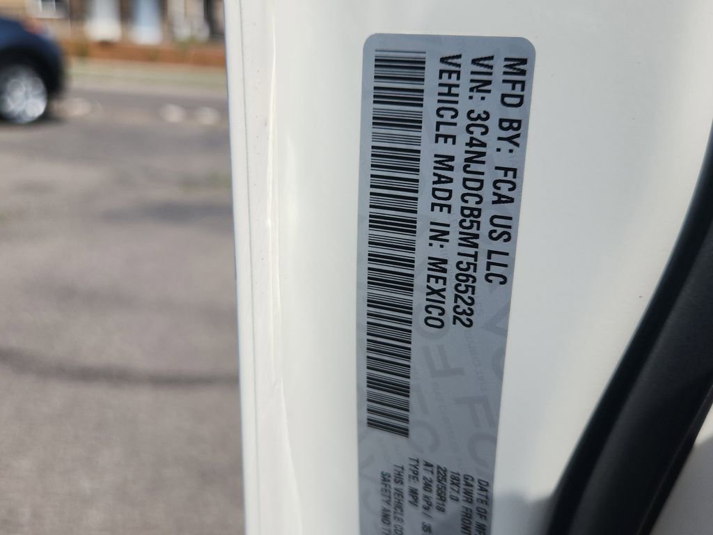 Used 2021 Jeep Compass Limited image 18