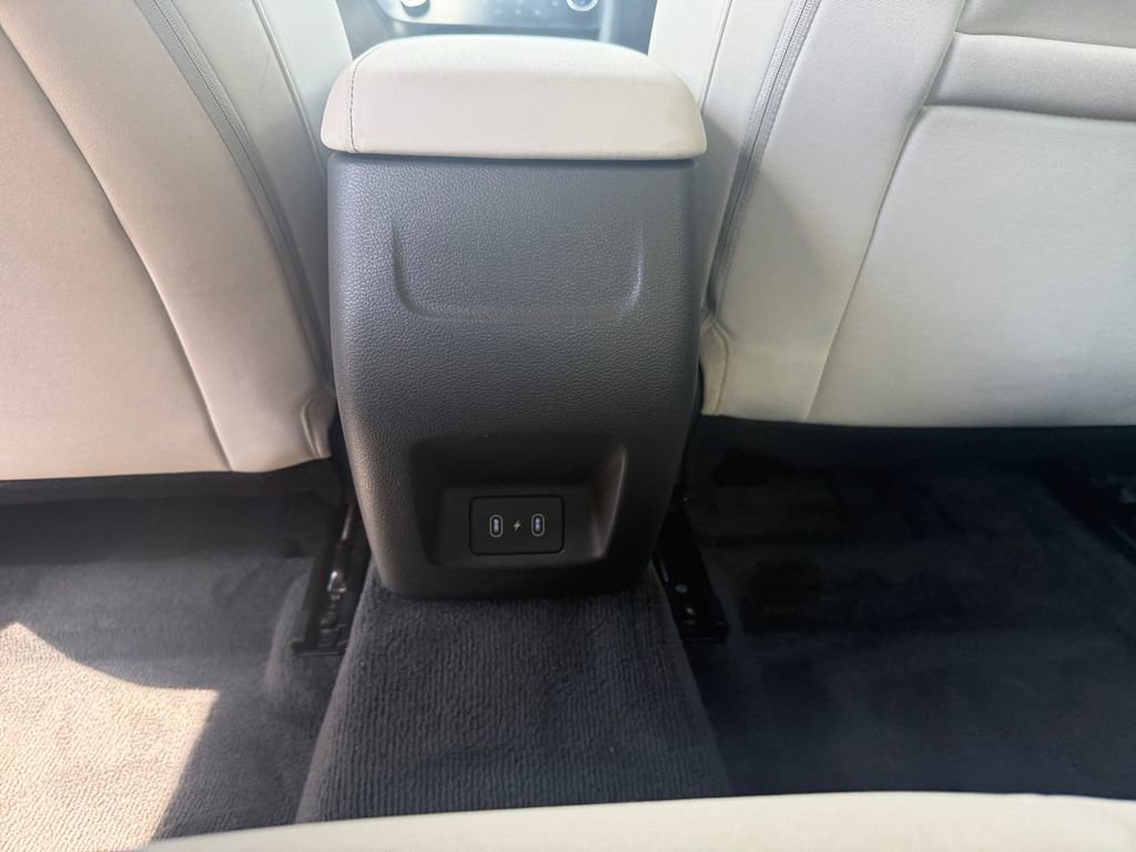Used 2025 Hyundai Sonata SEL FWD image 29