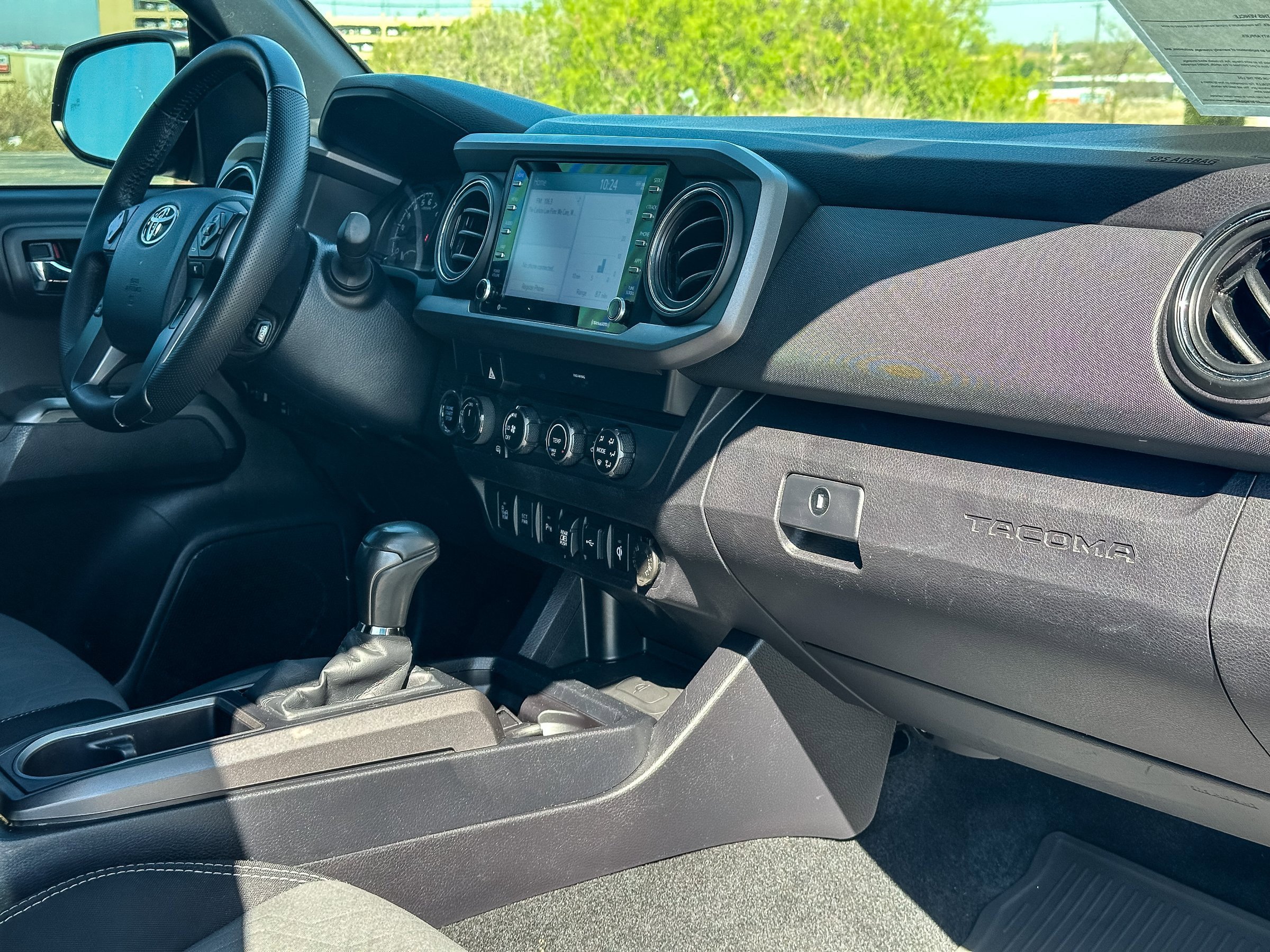 Used 2020 Toyota Tacoma TRD Off-Road w/ Technology Package image 23