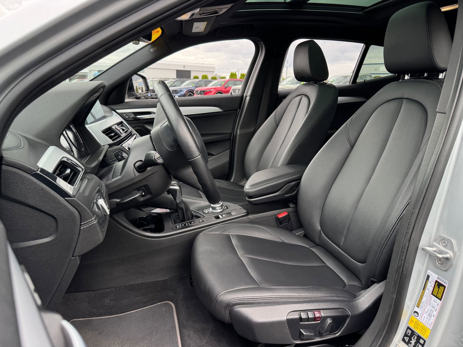 Used 2019 BMW X2 xDrive28i AWD/4WD image 11