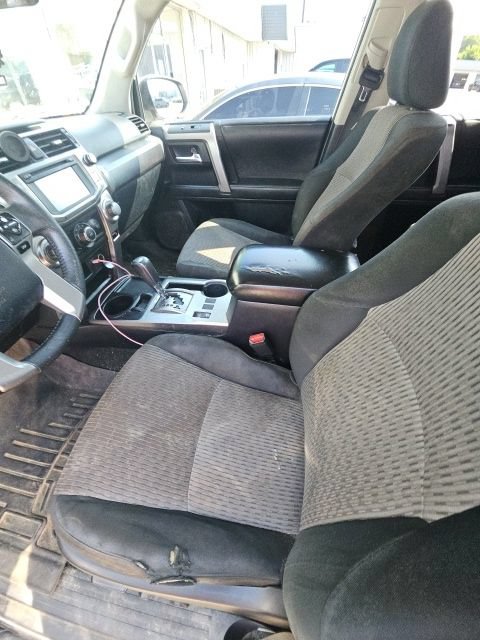 Used 2014 Toyota 4Runner SR5 RWD image 9