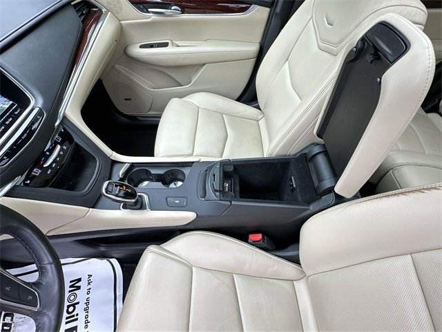 Used 2019 Cadillac XT5 Luxury image 29