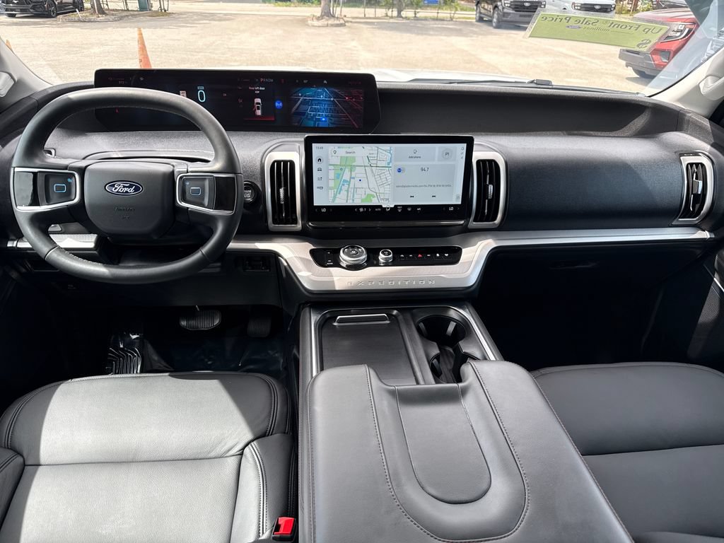 Certified 2025 Ford Expedition Max Active RWD image 6