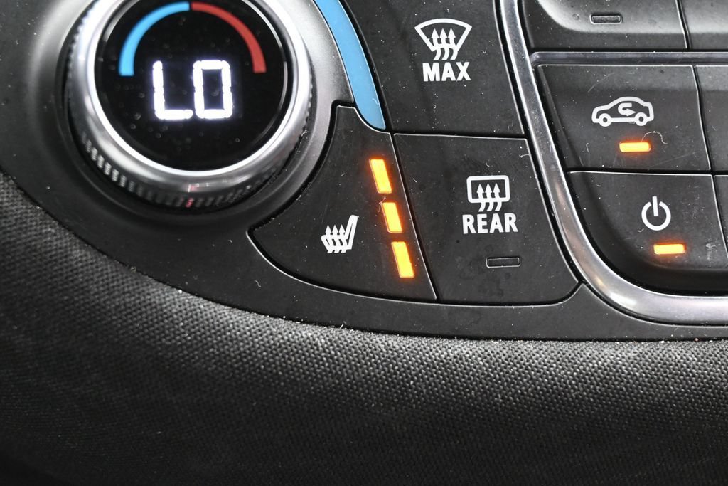 Used 2024 Chevrolet Malibu LT FWD image 20