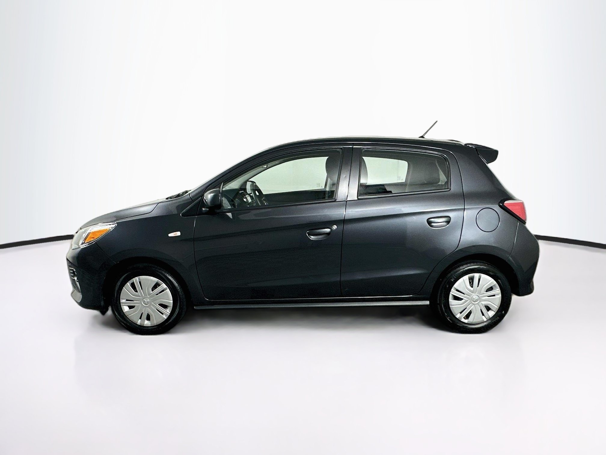 Used 2024 Mitsubishi Mirage ES FWD image 4