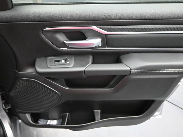 New 2026 RAM 1500 4x4 Crew Cab image 26