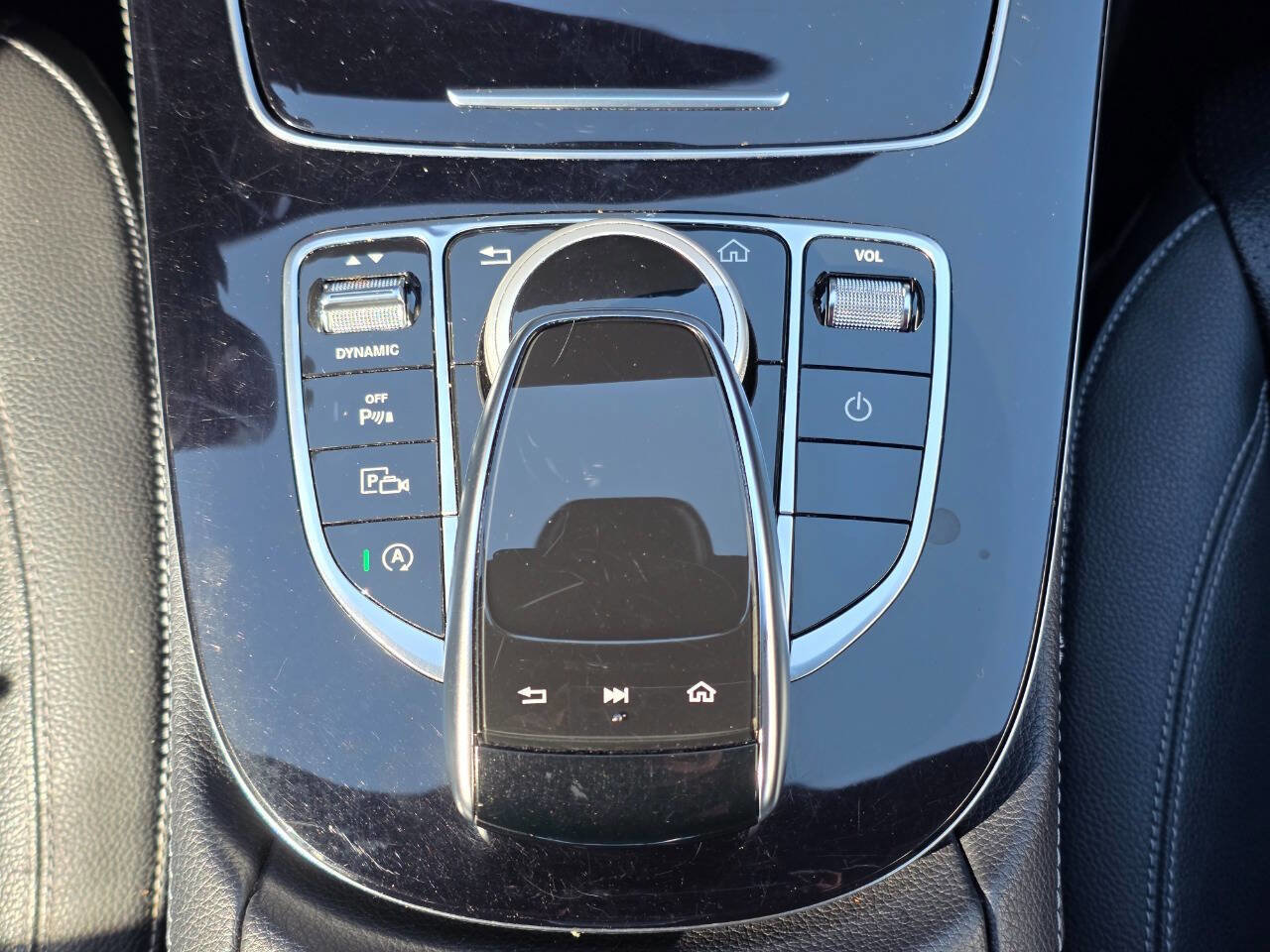 Used 2017 Mercedes-Benz E 300 image 29