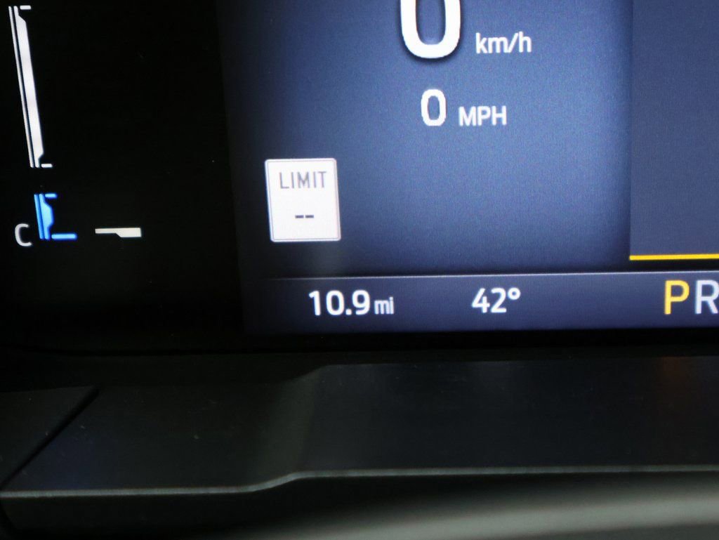 New 2026 Ford Maverick Tremor image 30