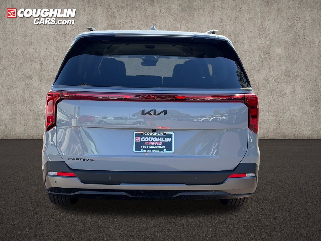 New 2027 Kia Carnival EX FWD image 6
