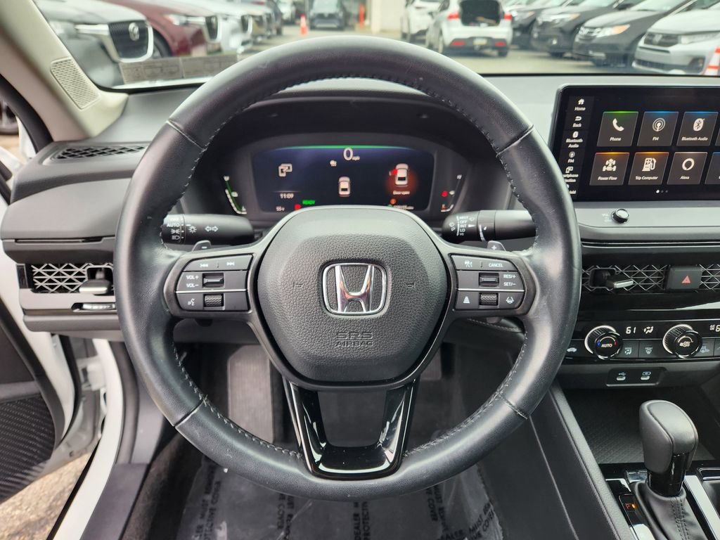 Used 2023 Honda Accord EX-L image 18