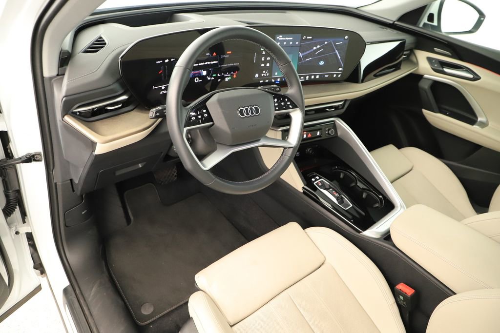 Certified 2025 Audi Q5 Premium Plus w/ Premium Plus AWD/4WD image 16