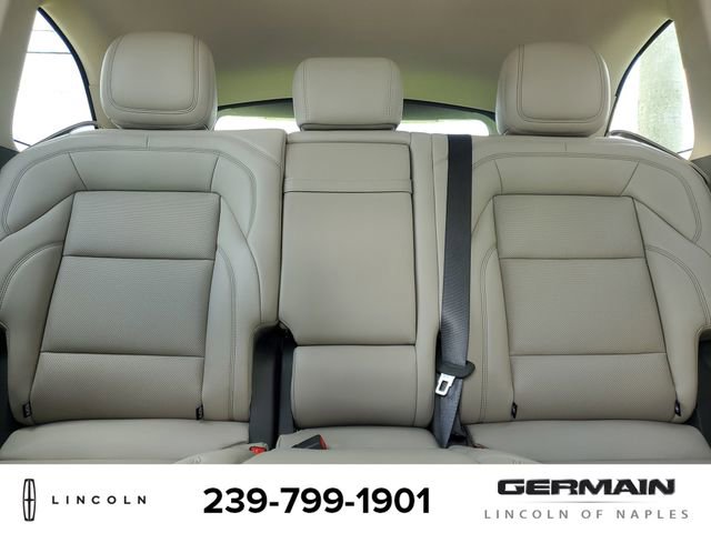 New 2025 Lincoln Nautilus Premier image 28