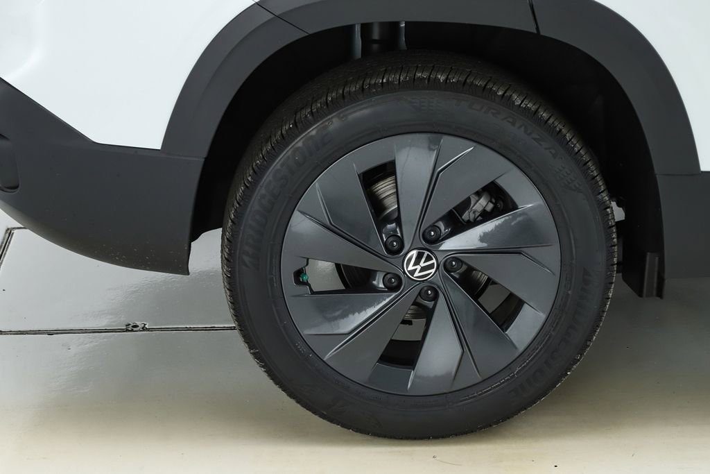 New 2026 Volkswagen Taos S image 13