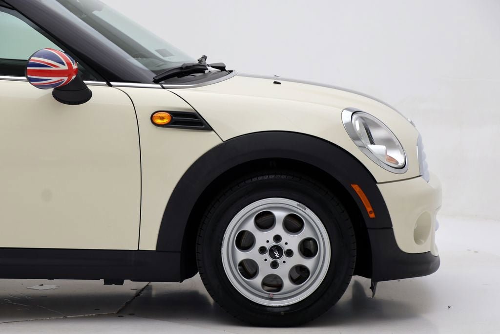 Used 2014 MINI Cooper Coupe FWD image 4