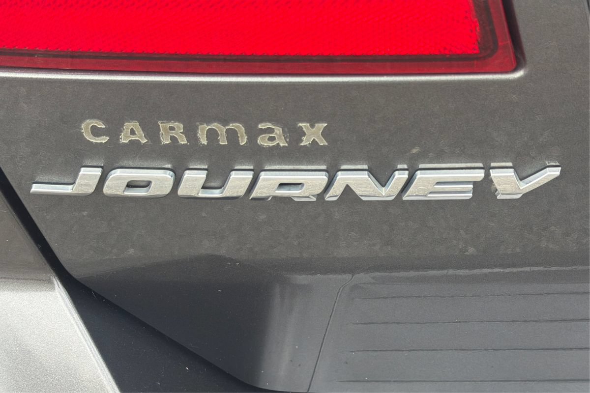Used 2016 Dodge Journey SE w/ Flexible Seating Group FWD image 22