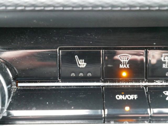 Used 2025 Chevrolet Equinox LT image 23