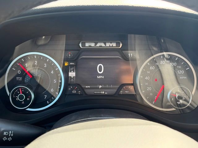 New 2026 RAM 1500 4x4 Crew Cab image 19