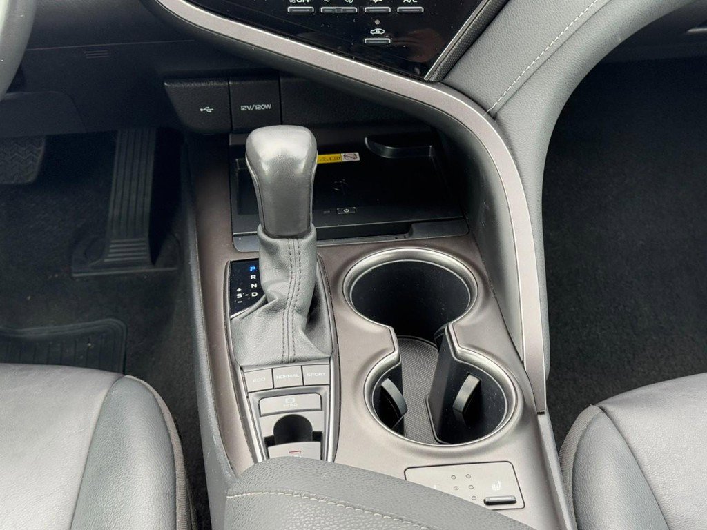 Used 2024 Toyota Camry XSE image 14