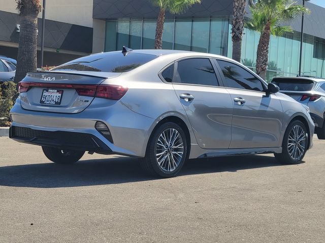 Used 2024 Kia Forte GT-Line w/ GT-Line Premium Package FWD image 4