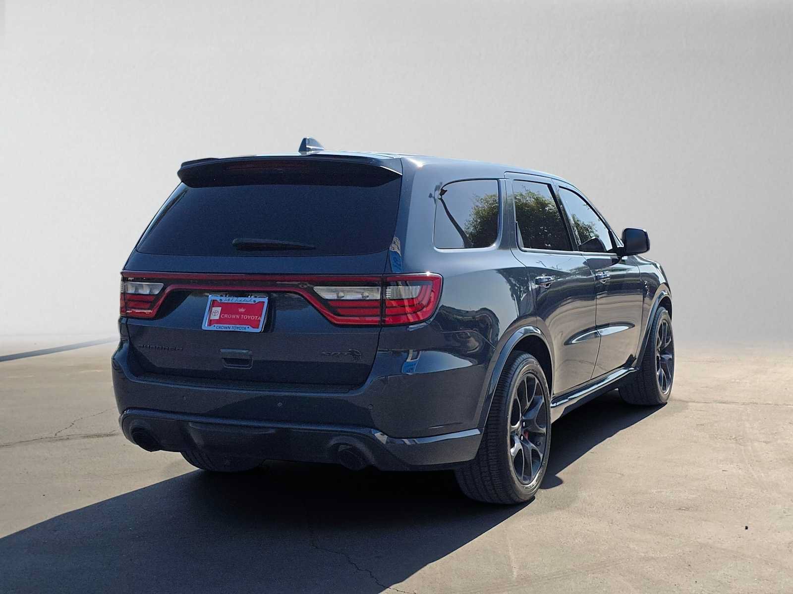 Used 2021 Dodge Durango SRT Hellcat w/ Technology Group AWD/4WD image 3