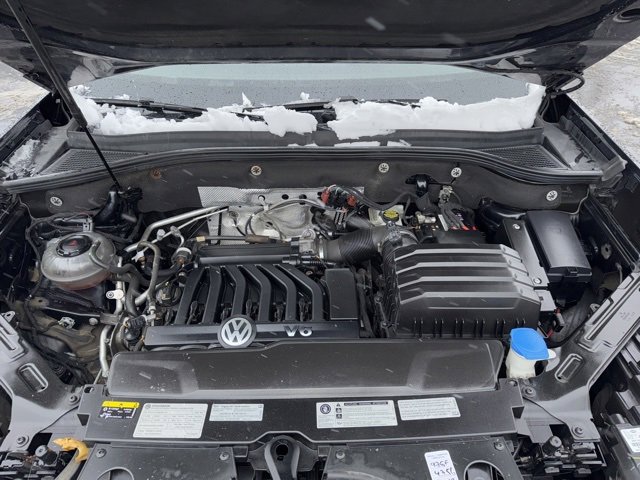 Used 2021 Volkswagen Atlas SEL Premium R-Line image 29
