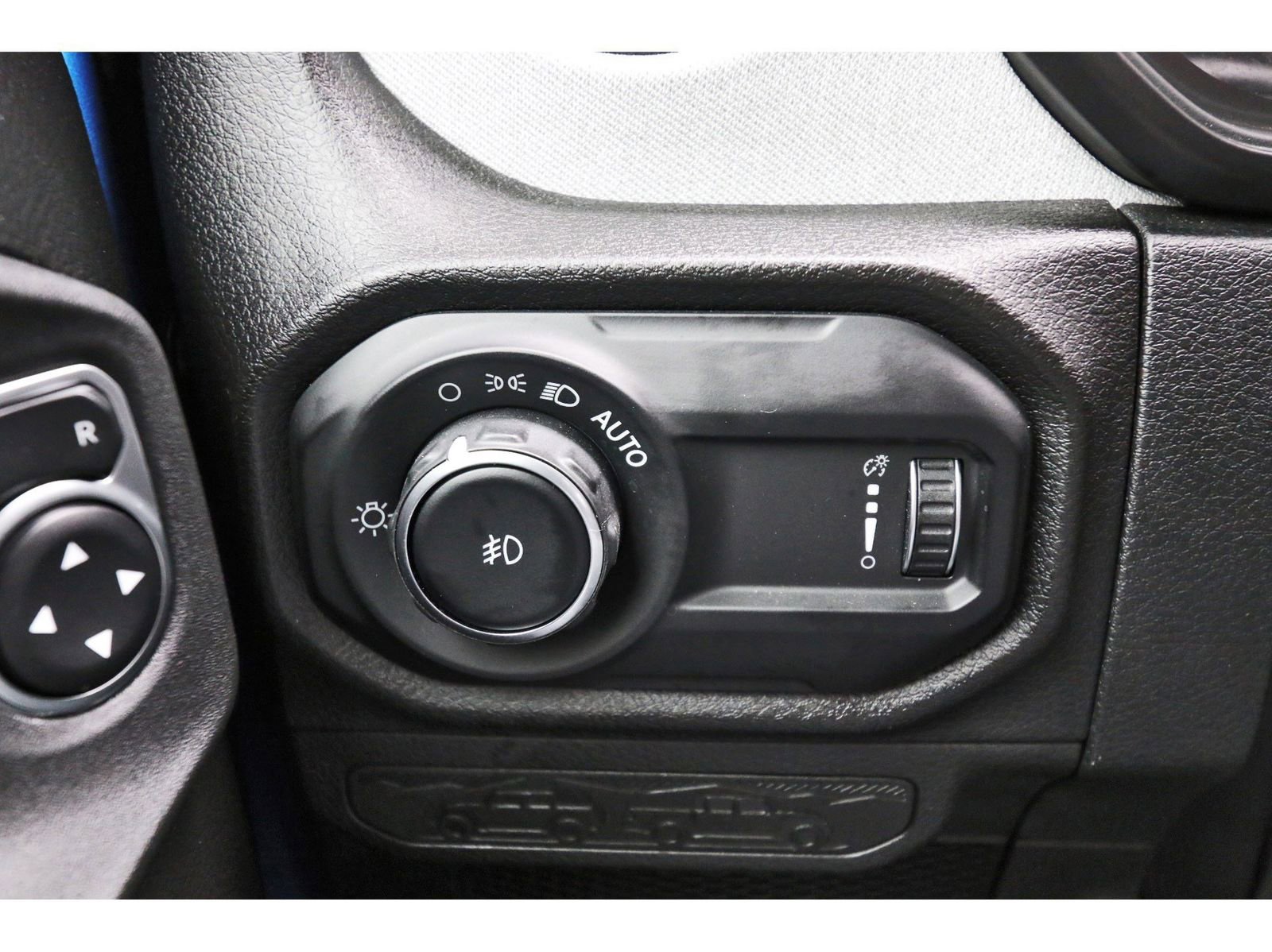 Used 2024 Jeep Wrangler Sport S image 22
