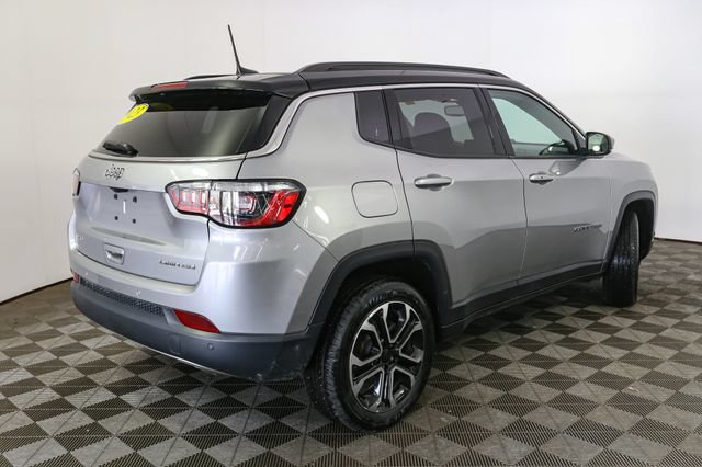 Used 2023 Jeep Compass Limited AWD/4WD image 13