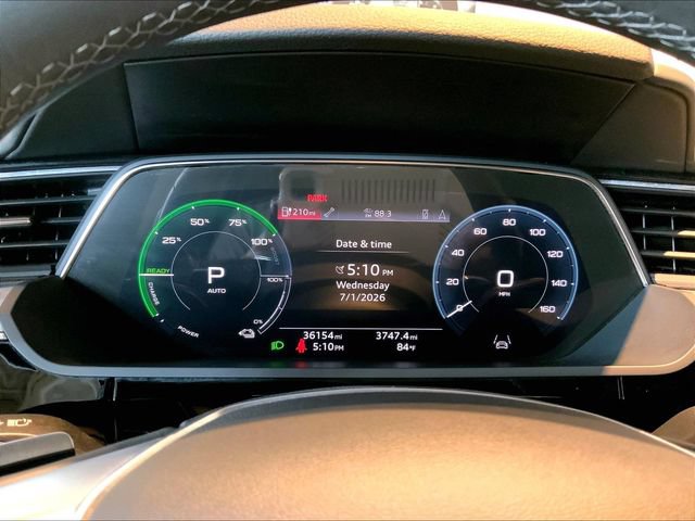 Certified 2024 Audi Q8 e-tron Prestige w/ Prestige Package AWD/4WD image 24