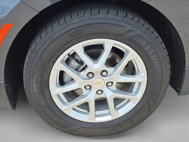 Used 2023 Chevrolet Equinox LT w/ Driver Convenience Package FWD image 23