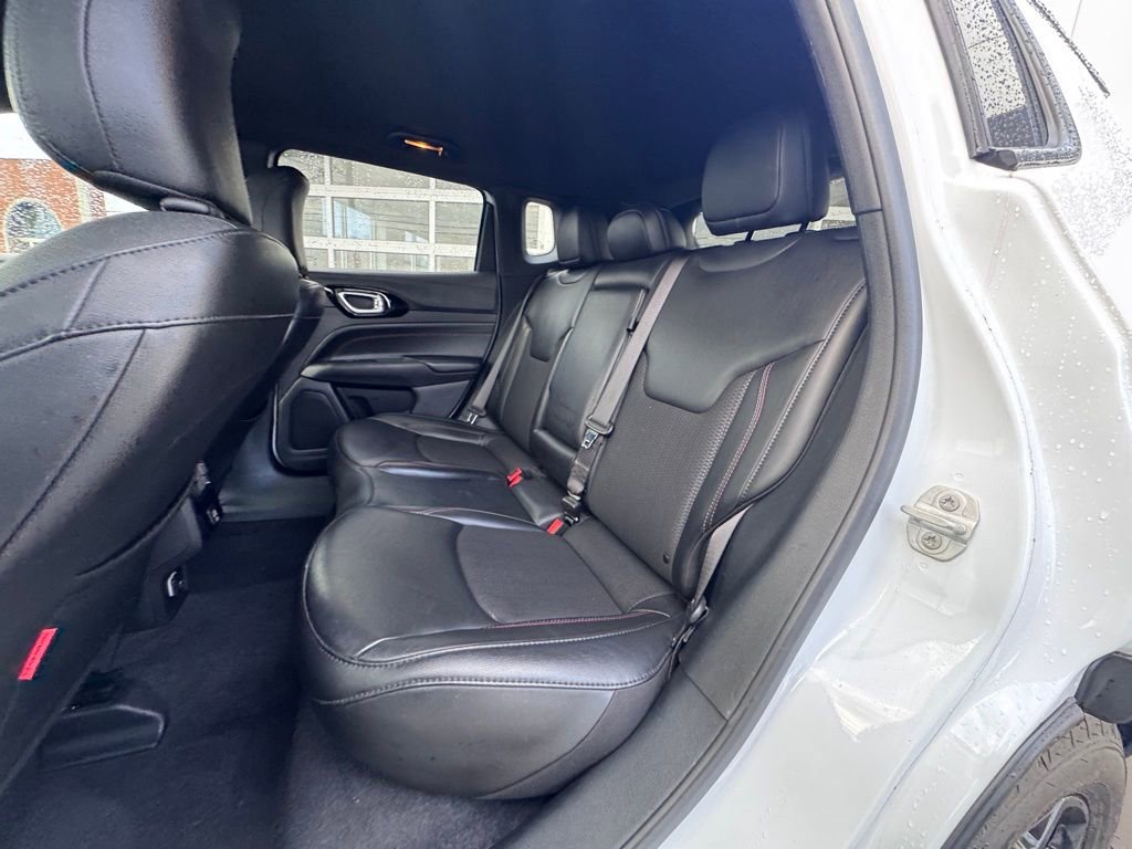 Used 2023 Jeep Compass Trailhawk AWD/4WD image 23