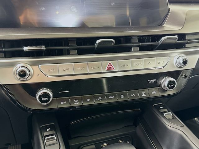 Used 2023 Kia Telluride S w/ S Sunroof Package AWD/4WD image 18