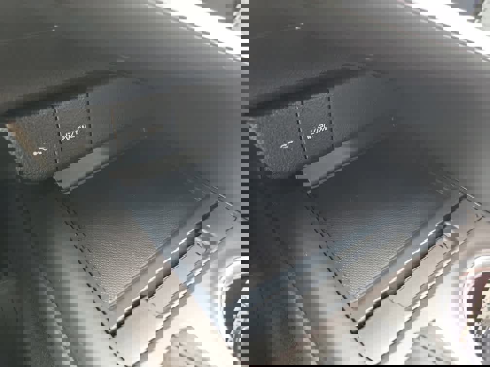 Used 2022 Toyota Camry LE w/ Convenience Package image 15