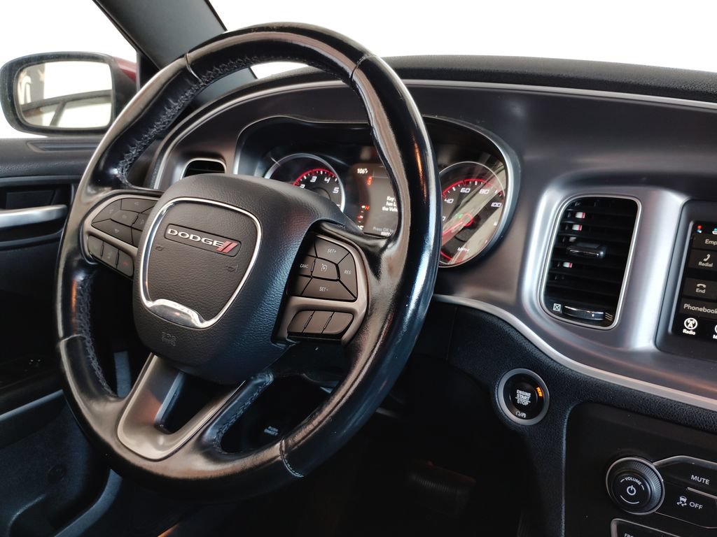Used 2019 Dodge Charger SXT w/ Leather Interior Group RWD image 26