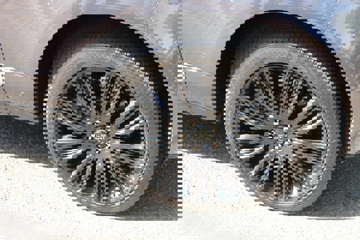 Used 2016 Land Rover Range Rover Supercharged AWD/4WD image 74