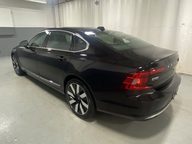 Used 2025 Volvo S90 T8 Plus AWD/4WD image 2